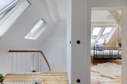 Huis met veel licht en witte muren